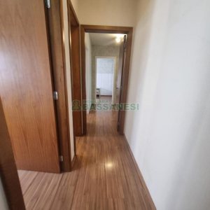 Apto Mobiliado com 86m², 3 dormitórios, 2 vagas, no bairro De Lazzer em Caxias do Sul para Alugar