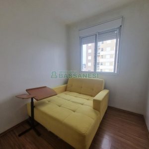 Apto Mobiliado com 86m², 3 dormitórios, 2 vagas, no bairro De Lazzer em Caxias do Sul para Alugar