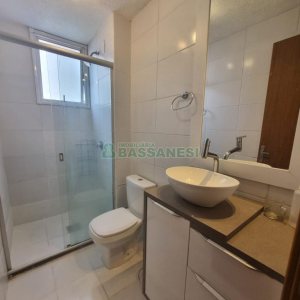 Apto Mobiliado com 86m², 3 dormitórios, 2 vagas, no bairro De Lazzer em Caxias do Sul para Alugar