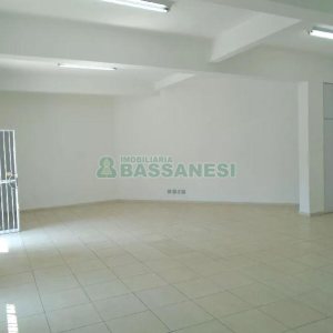 Loja com 82m², no bairro Exposição em Caxias do Sul para Comprar