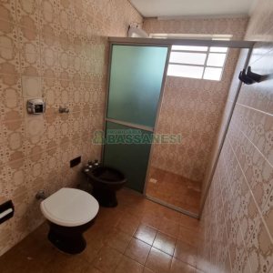 Apartamento com 90m², 2 dormitórios, 1 vaga, no bairro Centro em Caxias do Sul para Comprar