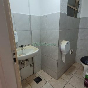 Sala com 50m², no bairro Centro em Caxias do Sul para Alugar