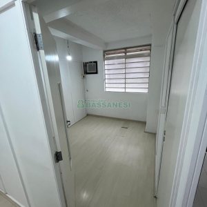 Apartamento com 53m², 2 dormitórios, no bairro Centro em Caxias do Sul para Alugar