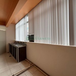 Sala com 86m², no bairro Centro em Caxias do Sul para Alugar