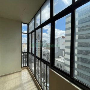Apartamento com 174m², 3 dormitórios, 1 vaga, no bairro Centro em Caxias do Sul para Alugar ou Comprar