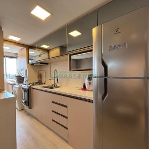 Apto Mobiliado com 62m², 2 dormitórios, 1 vaga, no bairro Panazzolo em Caxias do Sul para Comprar
