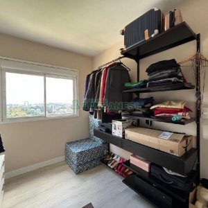 Apto Mobiliado com 62m², 2 dormitórios, 1 vaga, no bairro Panazzolo em Caxias do Sul para Comprar