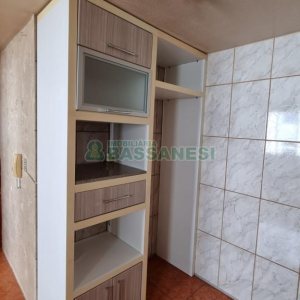 Apartamento com 38m², 2 dormitórios, no bairro Parque Oasis em Caxias do Sul para Comprar