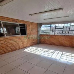 Pavilhão com 620m², no bairro Bela Vista em Caxias do Sul para Alugar
