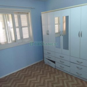 Sobrado com 234m², 3 dormitórios, 1 vaga, no bairro Colina Sorriso em Caxias do Sul para Comprar