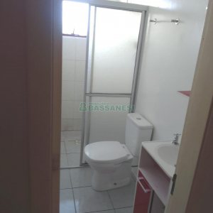 Sobrado com 234m², 3 dormitórios, 1 vaga, no bairro Colina Sorriso em Caxias do Sul para Comprar