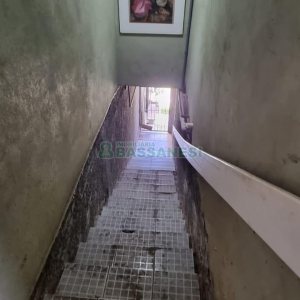 Sobrado com 234m², 3 dormitórios, 1 vaga, no bairro Colina Sorriso em Caxias do Sul para Comprar