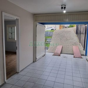 Sobrado com 234m², 3 dormitórios, 1 vaga, no bairro Colina Sorriso em Caxias do Sul para Comprar