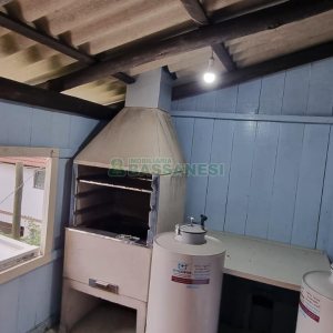 Sobrado com 234m², 3 dormitórios, 1 vaga, no bairro Colina Sorriso em Caxias do Sul para Comprar