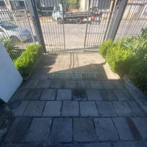 Loja com 42m², no bairro Floresta em Caxias do Sul para Alugar