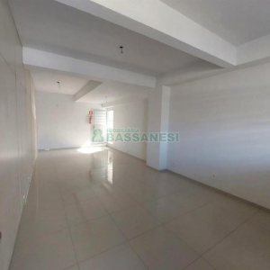 Loja com 42m², no bairro Floresta em Caxias do Sul para Alugar