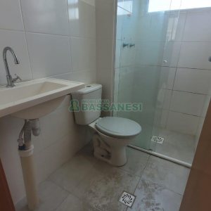 Apartamento com 52m², 2 dormitórios, 1 vaga, no bairro Serrano em Caxias do Sul para Alugar