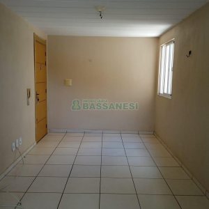 Apartamento com 62m², 2 dormitórios, 1 vaga, no bairro Santa Corona em Caxias do Sul para Alugar