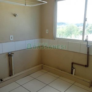 Apartamento com 62m², 2 dormitórios, 1 vaga, no bairro Santa Corona em Caxias do Sul para Alugar