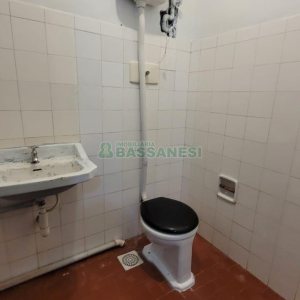 Loja com 60m², no bairro São Pelegrino em Caxias do Sul para Alugar