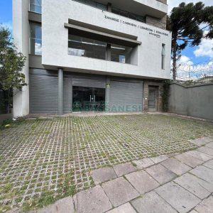 Loja com 250m², no bairro Pio X em Caxias do Sul para Alugar