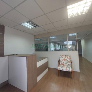 Loja com 100m², no bairro Colina Sorriso em Caxias do Sul para Alugar