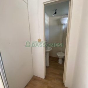 Loja com 70m², no bairro Galópolis em Caxias do Sul para Alugar