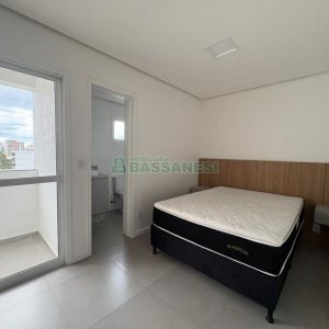 Apto Mobiliado com 42m², 1 dormitório, 1 vaga, no bairro Lourdes em Caxias do Sul para Alugar