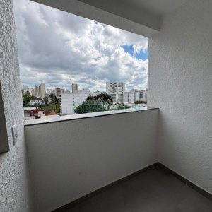 Apto Mobiliado com 42m², 1 dormitório, 1 vaga, no bairro Lourdes em Caxias do Sul para Alugar