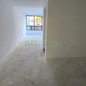 Sala com 34m², 1 vaga, no bairro Exposição em Caxias do Sul para Alugar ou Comprar