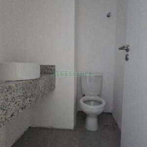 Sala com 34m², 1 vaga, no bairro Exposição em Caxias do Sul para Alugar ou Comprar
