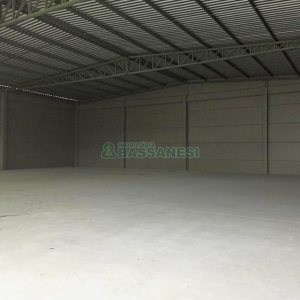 Pavilhão com 1000m², no bairro Sanvitto em Caxias do Sul para Alugar