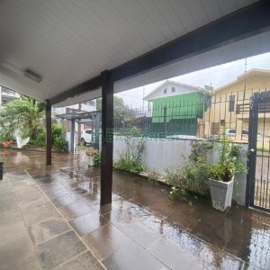 Casa com 150m², 3 dormitórios, 1 vaga, no bairro Bela Vista em Caxias do Sul para Comprar