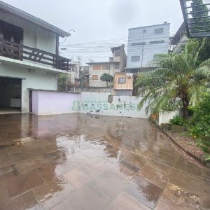 Casa com 150m², 3 dormitórios, 1 vaga, no bairro Bela Vista em Caxias do Sul para Comprar