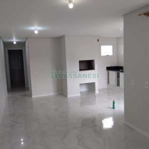 Apartamento com 60m², 2 dormitórios, 1 vaga, no bairro Pio X em Caxias do Sul para Comprar