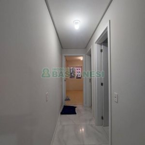 Apartamento com 60m², 2 dormitórios, 1 vaga, no bairro Pio X em Caxias do Sul para Comprar