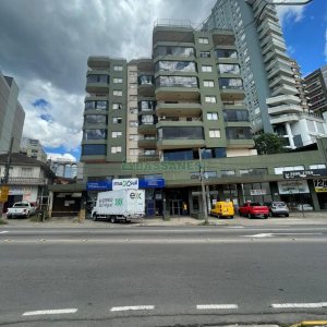Apartamento com 85m², 2 dormitórios, 1 vaga, no bairro São Leopoldo em Caxias do Sul para Comprar