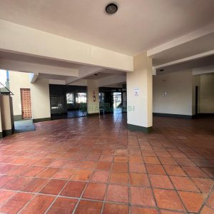 Apartamento com 85m², 2 dormitórios, 1 vaga, no bairro São Leopoldo em Caxias do Sul para Comprar