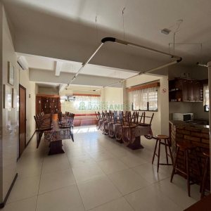 Apartamento com 85m², 2 dormitórios, 1 vaga, no bairro São Leopoldo em Caxias do Sul para Comprar