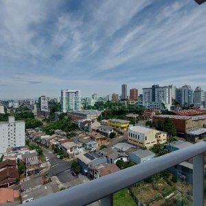 Apto Mobiliado com 56m², 2 dormitórios, 1 vaga, no bairro Panazzolo em Caxias do Sul para Comprar