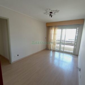 Apartamento com 86m², 3 dormitórios, 1 vaga, no bairro São Pelegrino em Caxias do Sul para Alugar