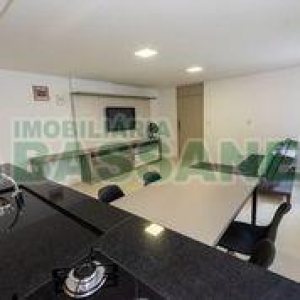 Apartamento com 54m², 1 dormitório, 1 vaga, no bairro Centro em Caxias do Sul para Comprar