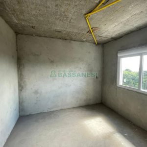 Apartamento com 77m², 2 dormitórios, 2 vagas, no bairro Petrópolis em Caxias do Sul para Comprar