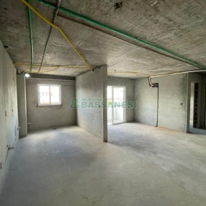 Apartamento com 77m², 2 dormitórios, 2 vagas, no bairro Petrópolis em Caxias do Sul para Comprar