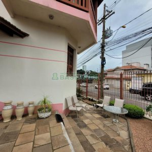 Casa Comercial com 165m², 3 dormitórios, no bairro Bela Vista em Caxias do Sul para Alugar