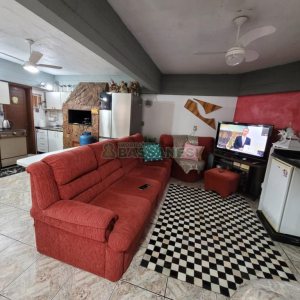 Casa Comercial com 165m², 3 dormitórios, no bairro Bela Vista em Caxias do Sul para Alugar