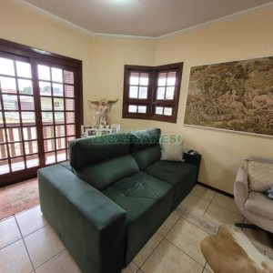 Casa Comercial com 165m², 3 dormitórios, no bairro Bela Vista em Caxias do Sul para Alugar