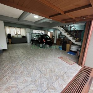 Casa Comercial com 165m², 3 dormitórios, no bairro Bela Vista em Caxias do Sul para Alugar