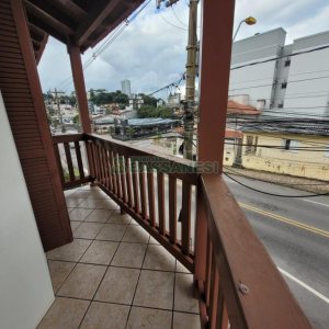 Casa Comercial com 165m², 3 dormitórios, no bairro Bela Vista em Caxias do Sul para Alugar