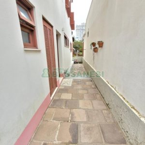 Casa Comercial com 165m², 3 dormitórios, no bairro Bela Vista em Caxias do Sul para Alugar